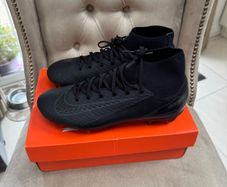 Nike Boots brand new
