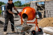 63 Litre Electric Cement Mixer 230V Portable Concrete Mixer with Wheels for Cement, Mortar and Plaster
