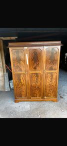 antique wardrope