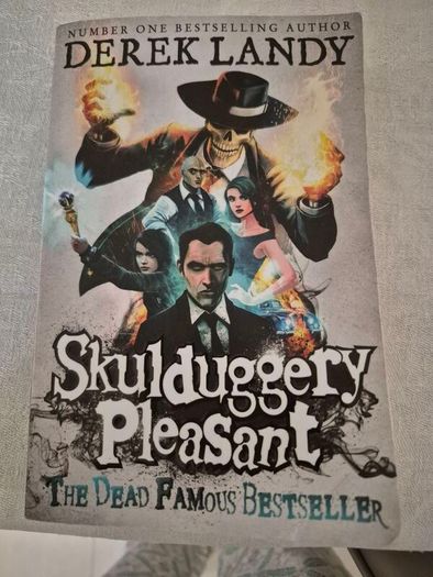 Skulduggery Pleasant