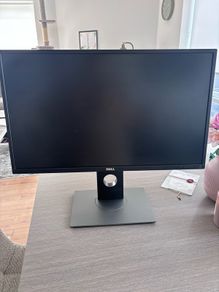 Dell P2719H 27" Full HD IPS Monitor, Fully Adjustable Stand & USB Hub
