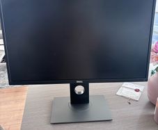 Dell P2719H 27" Full HD IPS Monitor, Fully Adjustable Stand & USB Hub