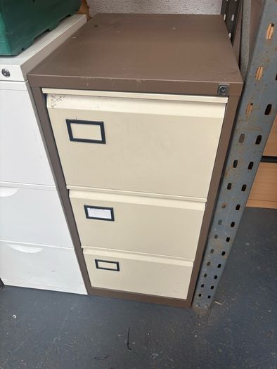 3 drawer filing cabinet no key