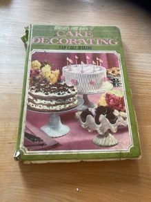 Cake book