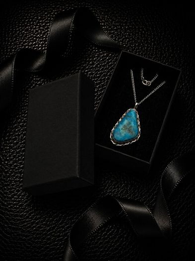 Vintage 925 Sterling Silver & Turquoise Necklace
