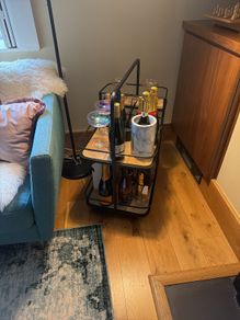 drinks trolley