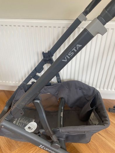 Uppababy Vista Pram frame & basket