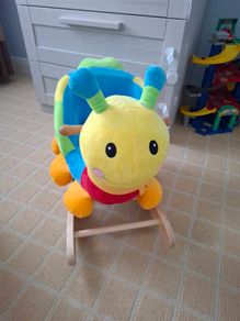 Rocking caterpillar