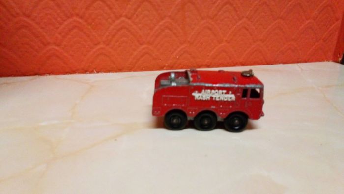 matchbox, no. 63 foamite crash tender