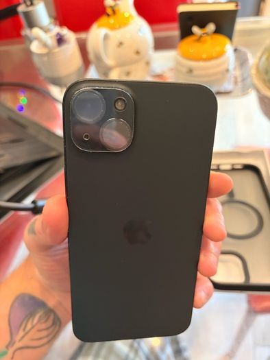 Iphone 15 Plus + Hardcase and lens cover