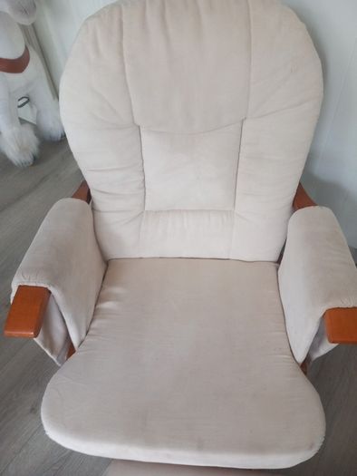 babylo nursery chair and footstool
