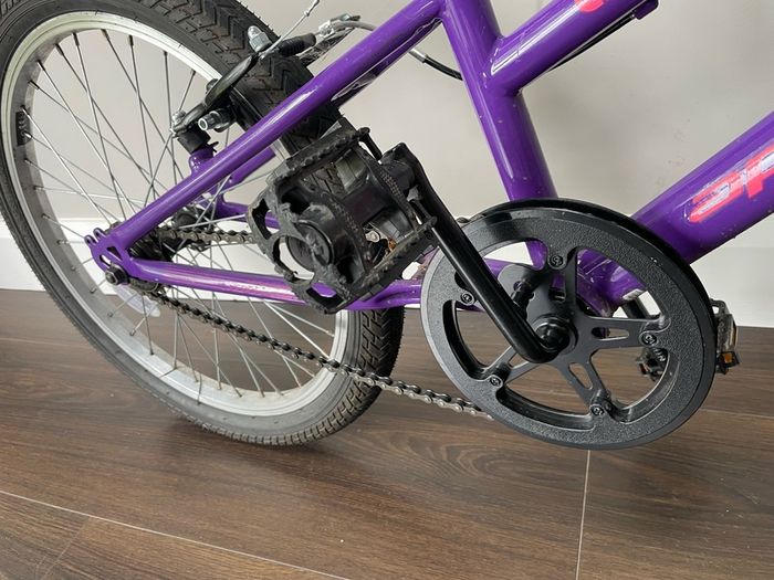 Apollo Envy Junior Hybrid Bike 20" Wheel - Excellent Condition