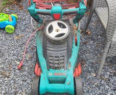 Bosch lawnmower Free