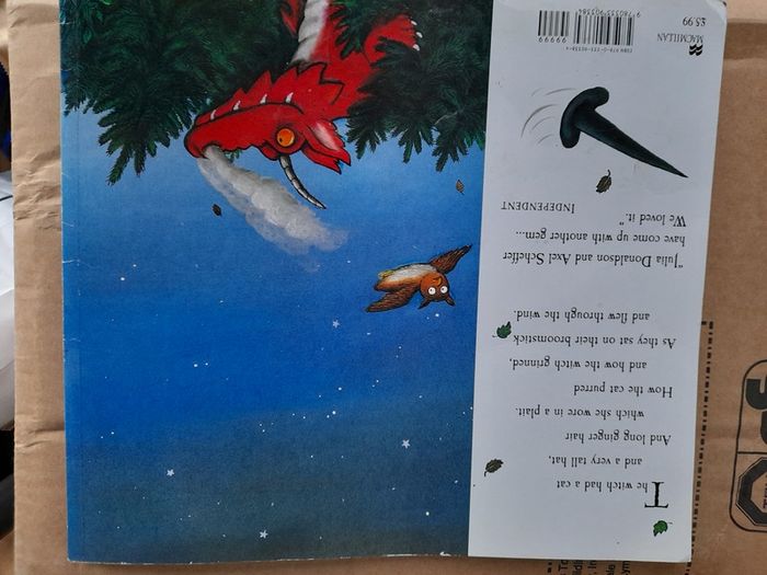 Julia Donaldson Book-Room on the Broom