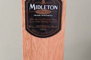 Midelton Very Rare whiskey box