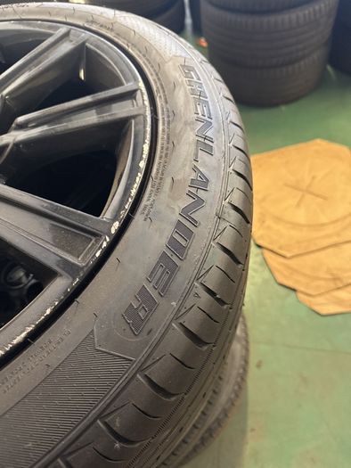 21" Range Rover Sport black edition wheels and tyres