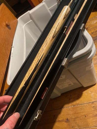 Cue Craft 18oz - 3 part snooker cue, case