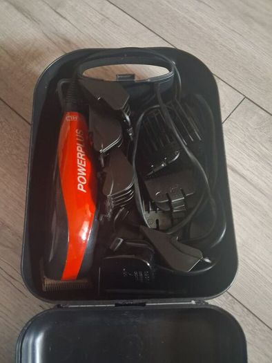 x2 Bundle - Brand New Remington Travel Kit - 13 Piece Set - RRP - 29.99 & Now Added - Wahl Power Plus Corded Hair Clipper x14 Piece Set