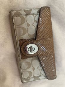 Coach wallet