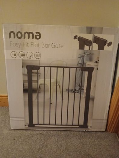 Baby / toddler stair gate brand new in sealed box
