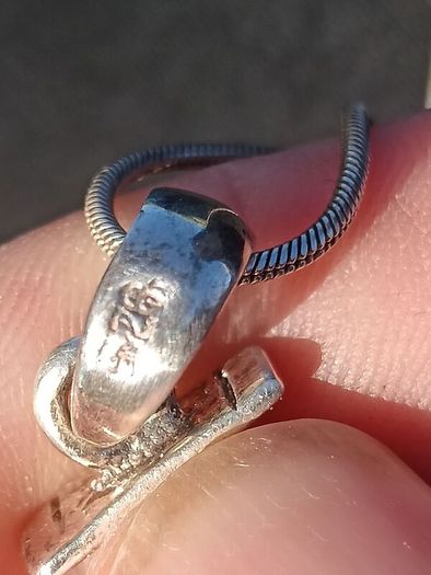 Stunning Sterling Silver Polished Agate Geometric Pendant set