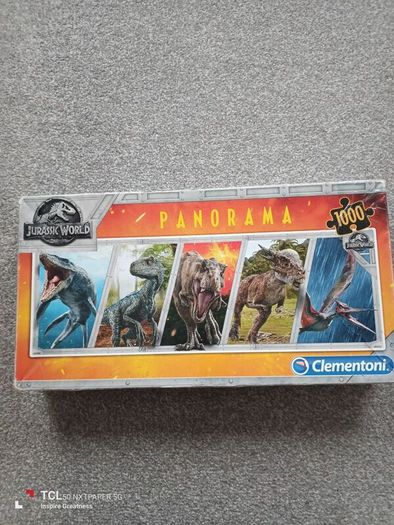 Jigsaw puzzle. Dinosaurs.1000 pieces