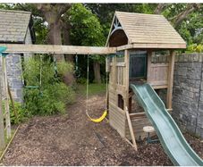 Play/Tree House