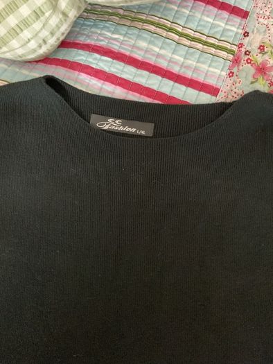 jumper Bnwt black occasion piece jumper with fur panels large /xl