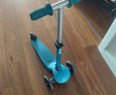 Mini Micro three-wheeled scooter - blue
