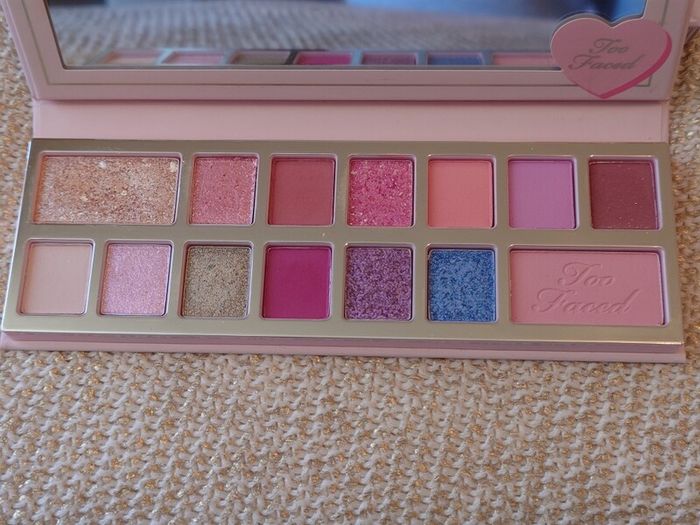 Too Faced Pinker Times Ahead Eye Shadow Pallet.