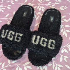ugg sliders