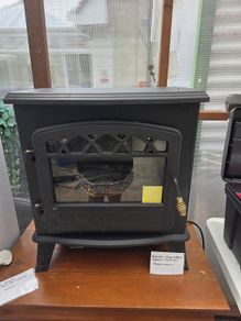 Electric Stove Effect Heater/Fireplace