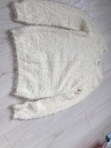 H&M Girls White Cozy Jumper Age 10-12
