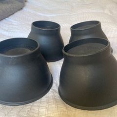 Elephant Feet Furniture Raisers (9cm, black)