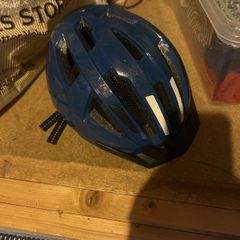 kids cycle helmet - small