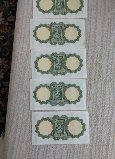 Six  Lavery  Lavery Notes