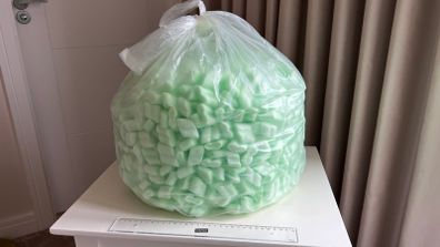 Packaging peanuts, light green, 10-15L