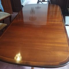 Dining table & chairs