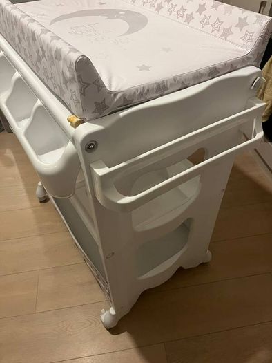 Babylo Smart Changing Table With Bath free delivery