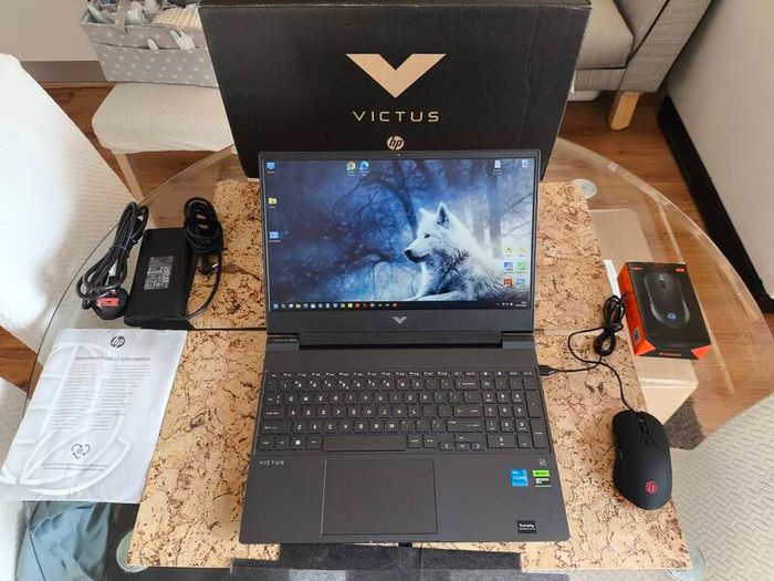 Gaming Laptop Hp Victus i5 13420H 8/12 RTX4050 6GB 16gb DDR4 3200mhz 512GB NVMe PCIE 4.0 15.6" 1080p 144hz Ips 250nits Win11 RGB