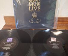 Simple Minds - Live in the City of Light