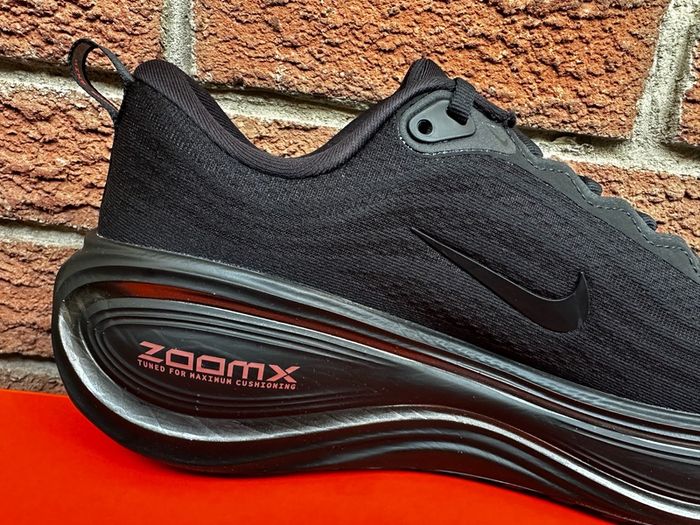 Nike Vomero Plus Black Trainers