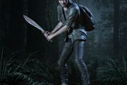 Dark Horse The Last of Us Part II Ellie Statue