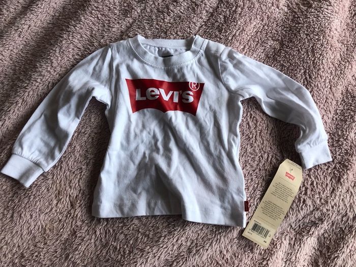 Levi's baby t-shirts