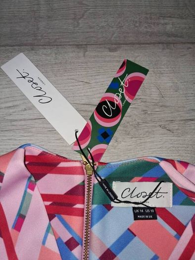 Brand New Closet London Bell Sleeve Wrap Dress - Size - U.K.14 - RRP - 80.00 - Open To Offers!!
