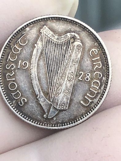 1928 Shilling Irish Silver 75% AU/UNC
