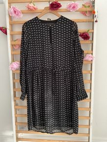 dress Bnwt black & white print long sleeve dress 10/12