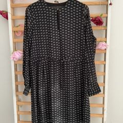 dress Bnwt black & white print long sleeve dress 10/12