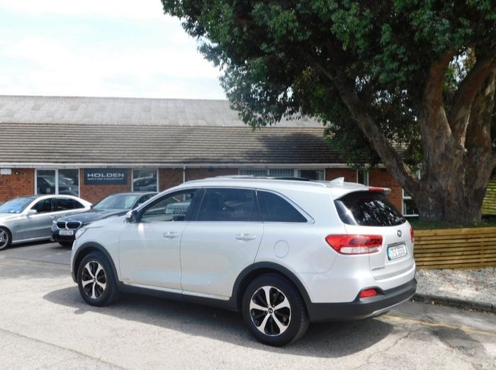 66K KM Auto Kia Sorento High-spec 7-seater Pan Roof