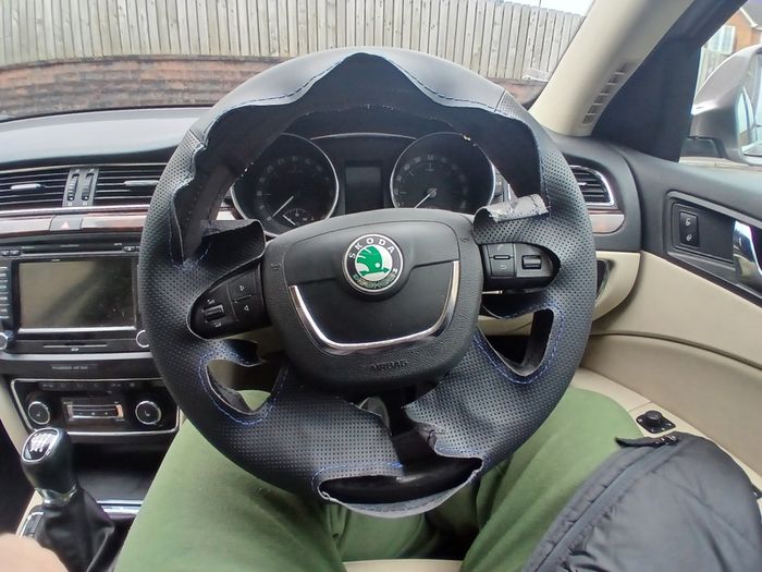 Skoda superb steering wheel cover